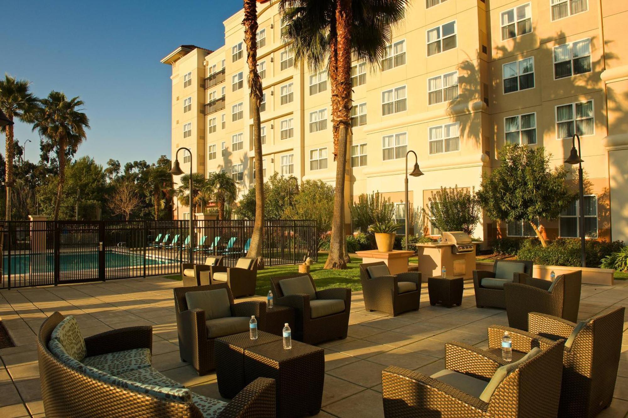 Residence Inn By Marriott Newark Silicon Valley Exterior foto